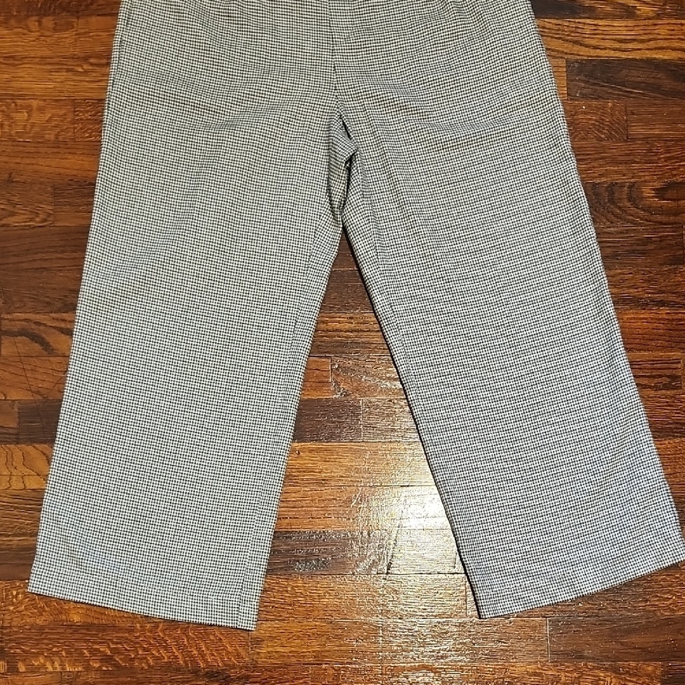 Zara Trafaluc Black and White Houndstooth Cropped Wide Leg Trousers - Picture 4 of 8